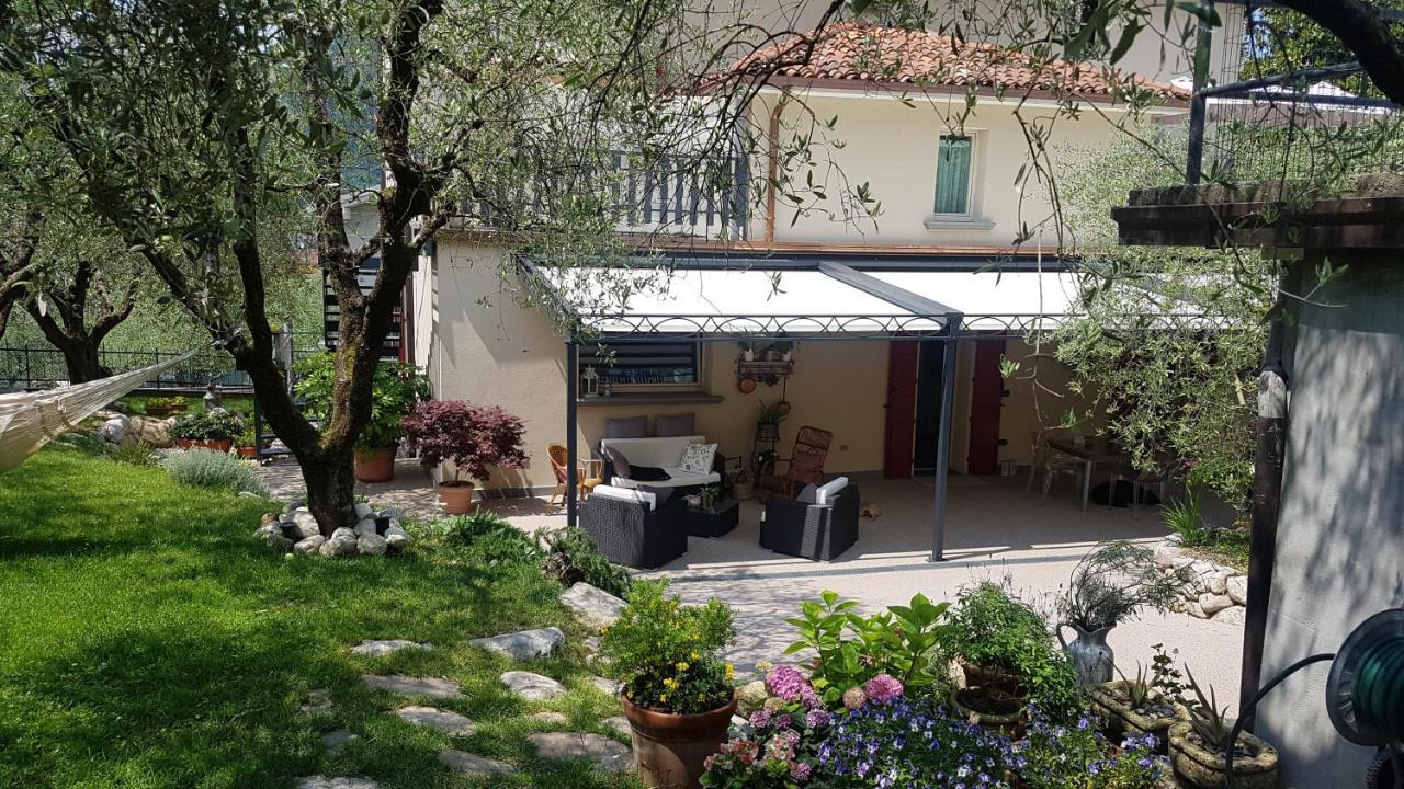 B&B Forsesiforseno Сульцано Экстерьер фото
